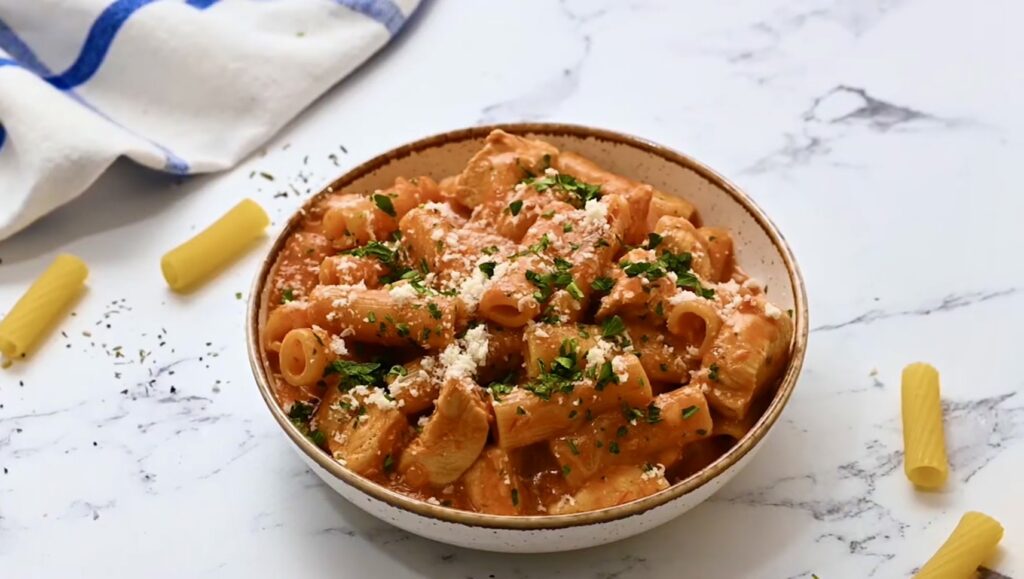 garlic parmesan chicken pasta
