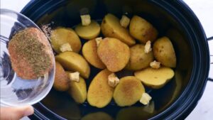 Crockpot Ranch Chicken and Potatoes