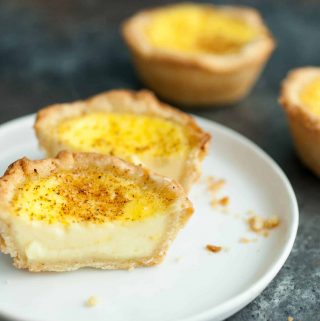 egg custard tart